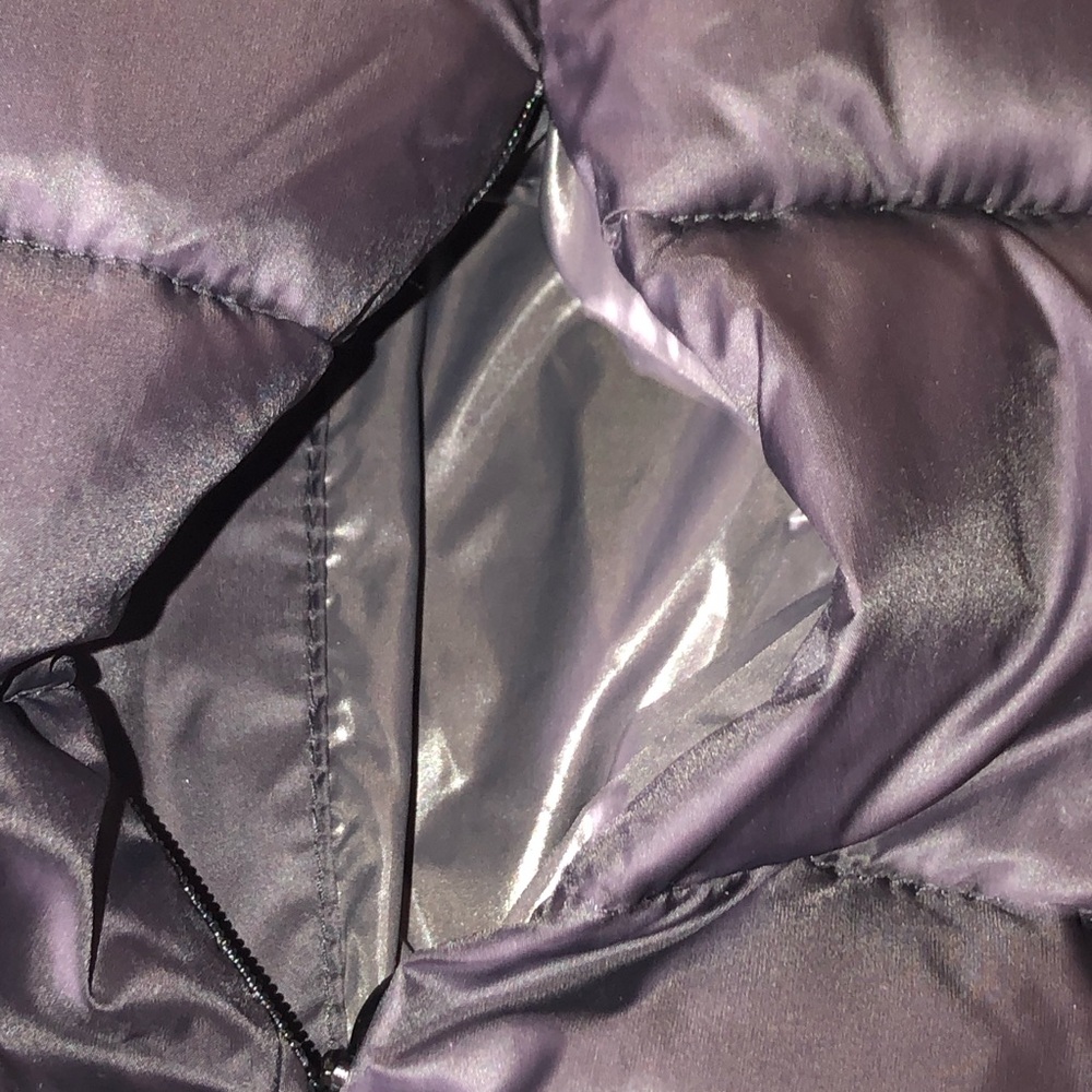 Forever 21 Hooded Puffer Jacket, Black, NWOT, pet/smoke free home - Picture 4 of 12